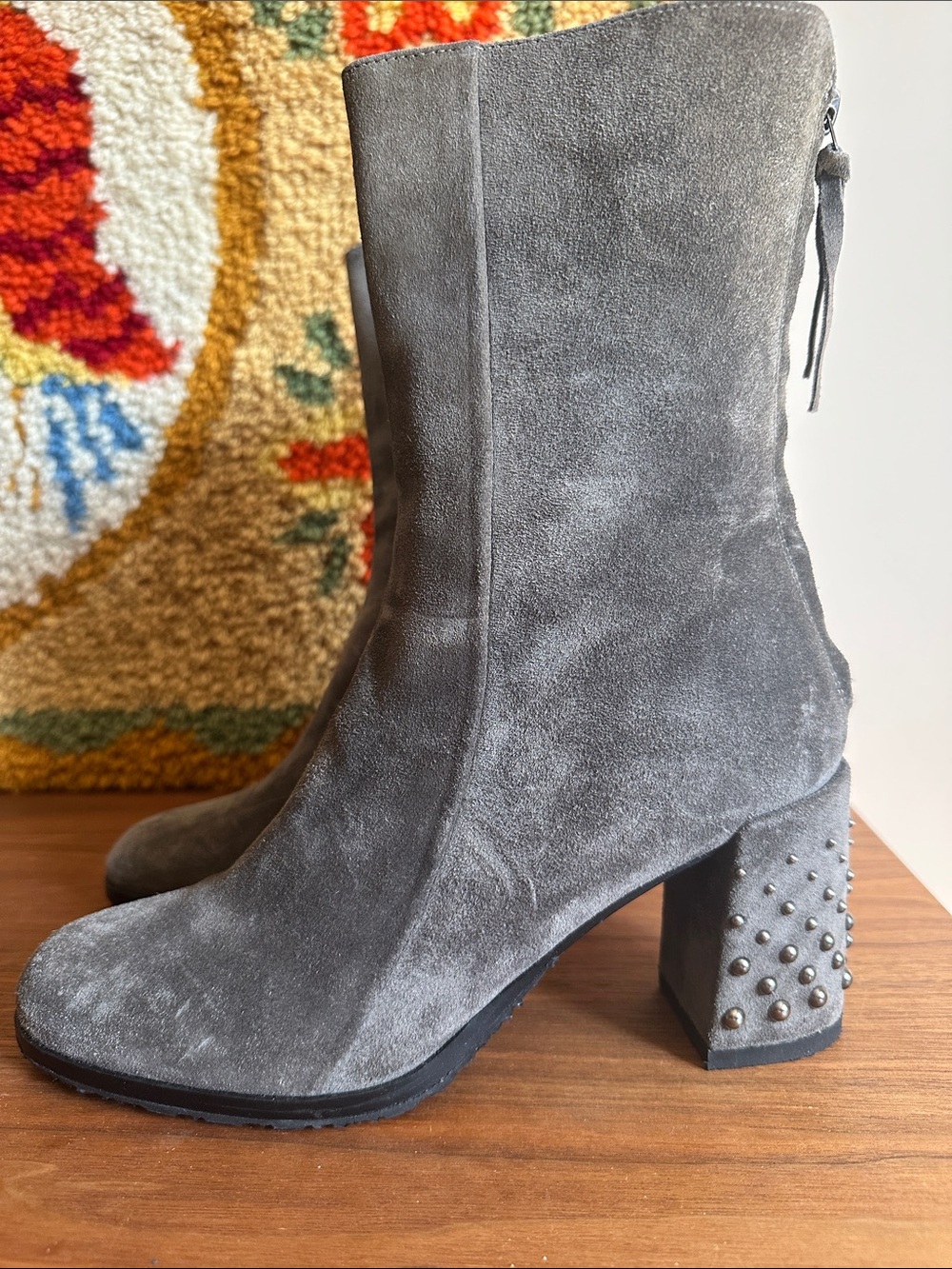 Dorothee Schumacher Women’s Gray Suede Studded Block Heel Ankle Boots Size 9